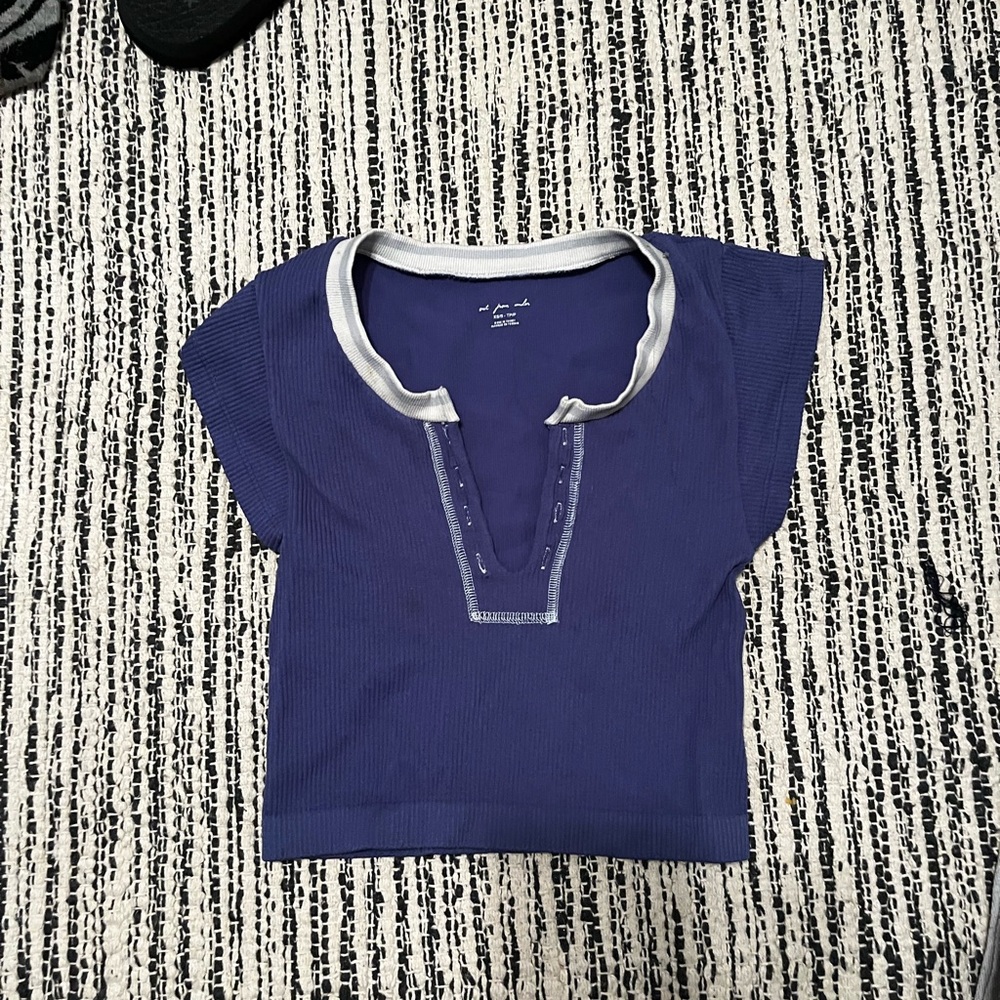 Urban Outfitters Blue and Gray Short Sleeve Tee